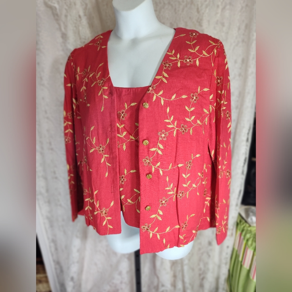 Red Jacket & Camisole Embroidered in Gold